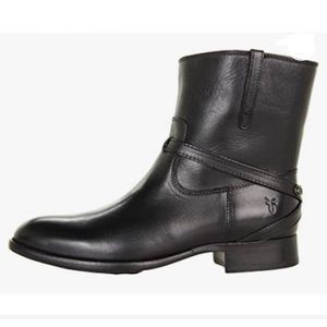 Frye Lindsay Plate Biker Ankle Boots Size 6 Black